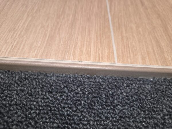 Schlüter Jolly TSB tegelprofiel mat alu structuur gecoat beige
