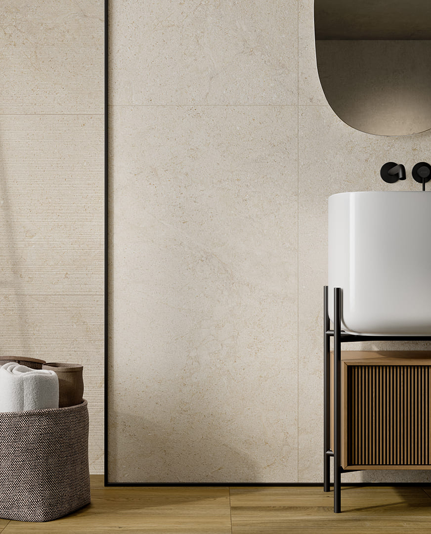 Cocooning Cotton in een badkamer met warme houttinten